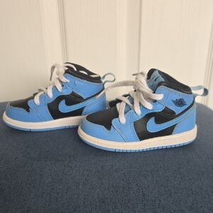 Jordan Kids Black and Blue Sneakers